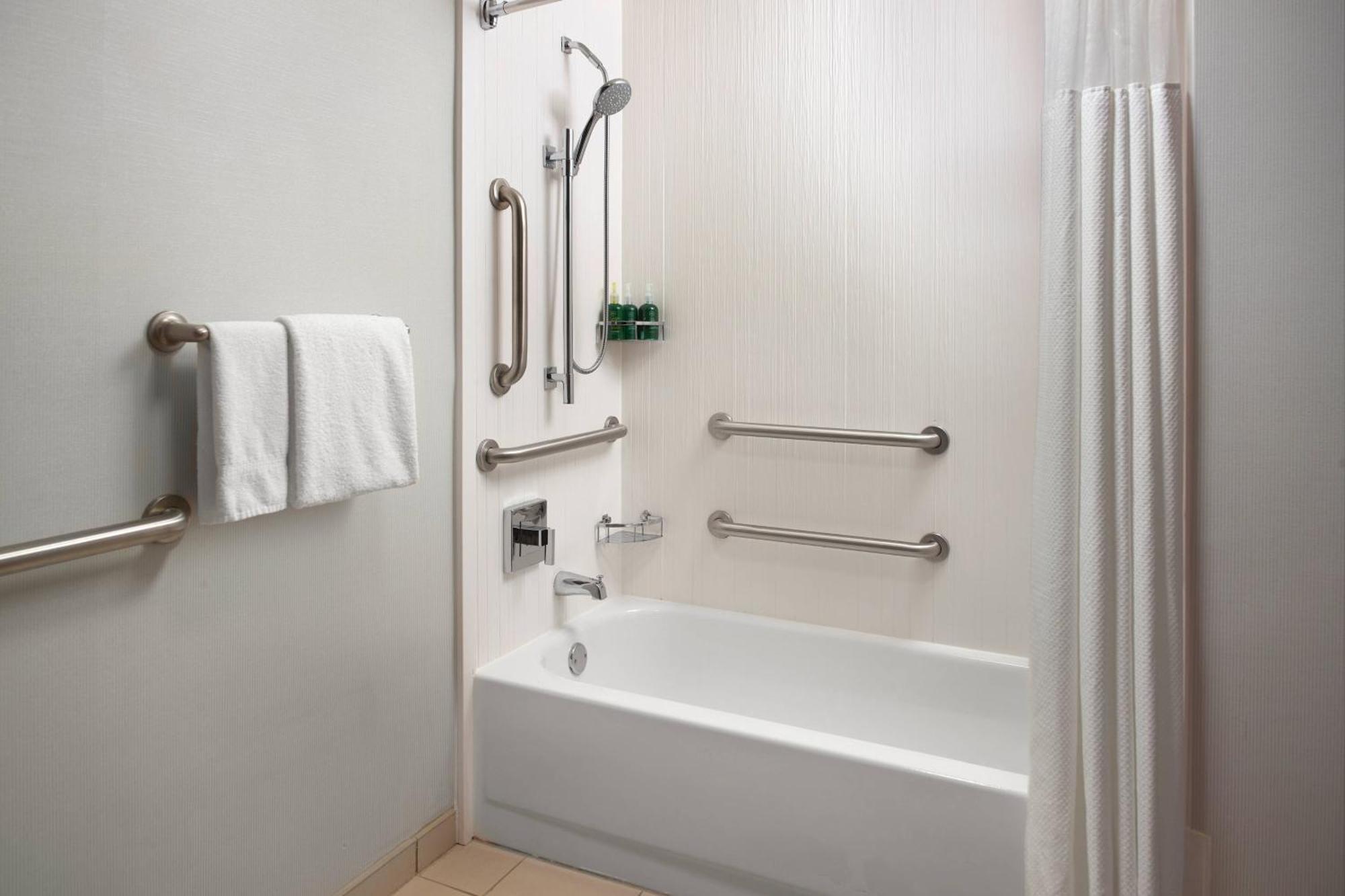 Courtyard By Marriott Fayetteville Dış mekan fotoğraf