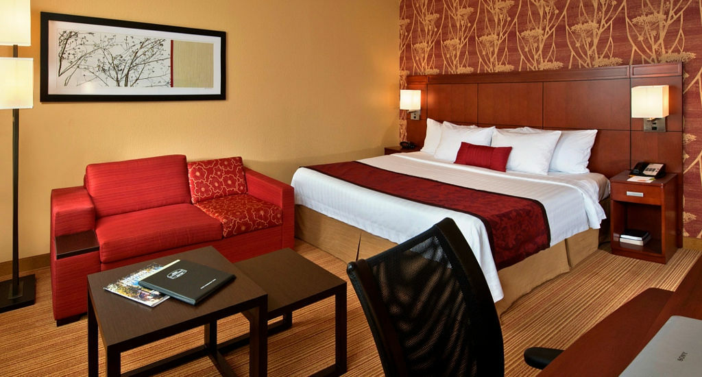Courtyard By Marriott Fayetteville Oda fotoğraf