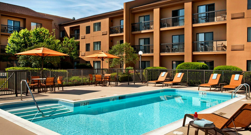 Courtyard By Marriott Fayetteville Dış mekan fotoğraf